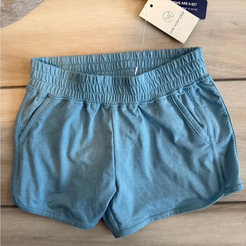 We Wander Performance Graphic Tee and Short Set Grey XS NWT